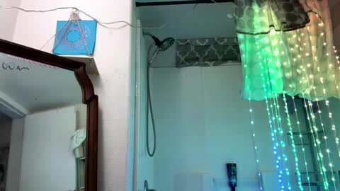 dumbgirl5150 online show from 19, 12, 2024