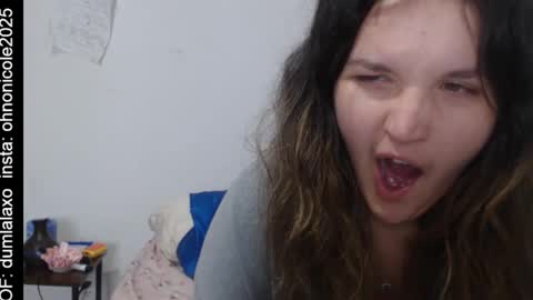 the only advantage you have over me is that u can kiss my ass and i cant  online show from 3, 3, 2026