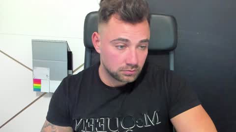 DuncanStone online show from 8, 2, 2025