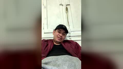 duocaliente310037 online show from 15, 2, 2026