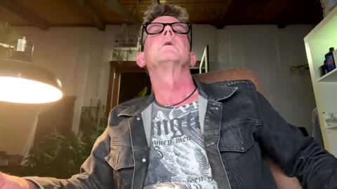 Snapshot of durakbrina chatting on 21, 10, 2025 Durakbrina online show from 21, 10, 2025