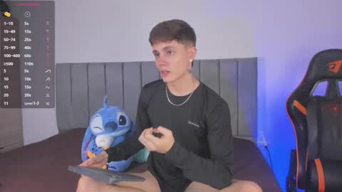 Snapshot of dustinlevine chatting on 9, 1, 2026 Dustin Levy online show from 9, 1, 2026