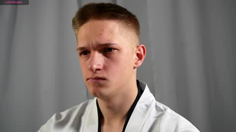 Snapshot of dustyn_fox chatting on 19, 1, 2025 Dustyn online show from 19, 1, 2025