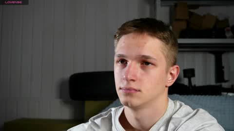 Snapshot of dustyn_fox chatting on 6, 2, 2025 Dustyn online show from 6, 2, 2025