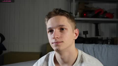 Snapshot of dustyn_fox chatting on 7, 2, 2025 Dustyn online show from 7, 2, 2025