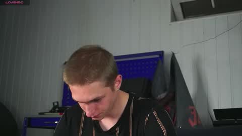 Snapshot of dustyn_fox chatting on 7, 10, 2025 Dustyn online show from 7, 10, 2025