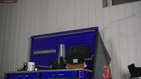 Snapshot of dustyn_fox chatting on 17, 10, 2025 Dustyn online show from 17, 10, 2025