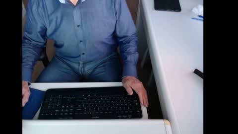 Snapshot of dutchpornking2 chatting on 20, 10, 2025 dutchpornking2 online show from 20, 10, 2025