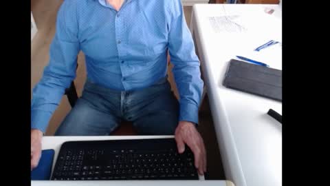 Snapshot of dutchpornking2 chatting on 28, 10, 2025 dutchpornking2 online show from 28, 10, 2025