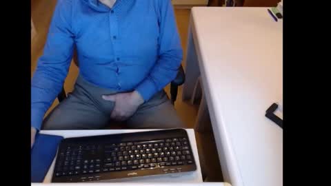 Snapshot of dutchpornking2 chatting on 18, 11, 2025 dutchpornking2 online show from 18, 11, 2025