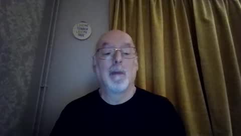 Snapshot of dutchunclejohn chatting on 5, 2, 2026 DutchUncleJohn online show from 5, 2, 2026