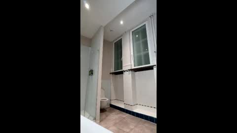 Huggy online show from 18, 12, 2025