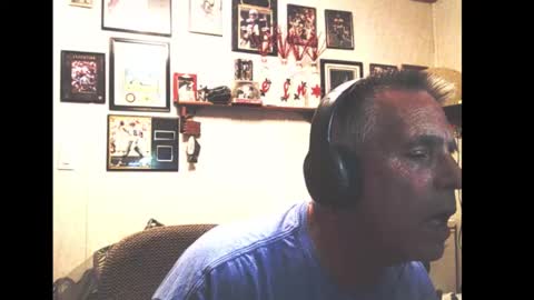 Snapshot of dwinmontana chatting on 10, 10, 2025 dwinmontana online show from 10, 10, 2025