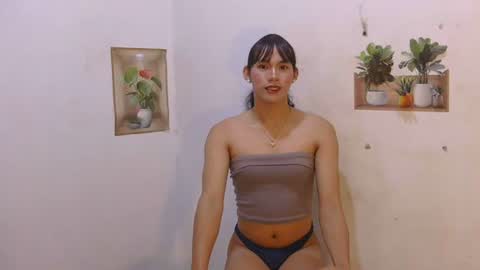 Snapshot of dy_namite chatting on 1, 5, 2026 dy_namite online show from 1, 5, 2026