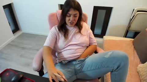 dayana online show from 10, 11, 2025