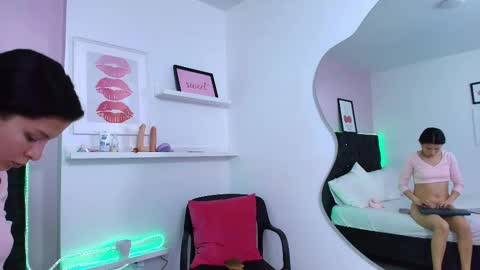dyanamoon14_ls online show from 17, 10, 2025