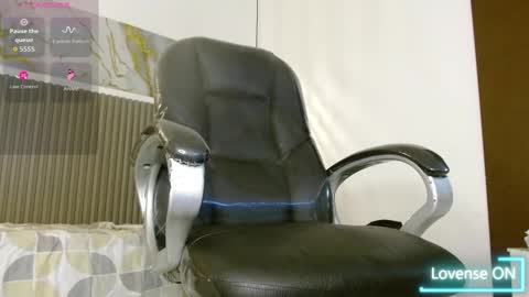 Snapshot of dyla_n18_ chatting on 25, 10, 2025 dyla_n18_ online show from 25, 10, 2025