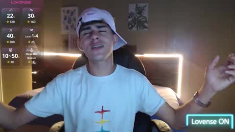 Snapshot of dyla_n18_ chatting on 20, 11, 2025 dyla_n18_ online show from 20, 11, 2025