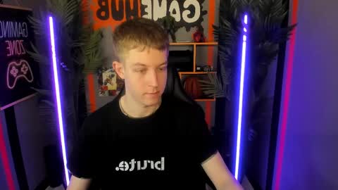 Snapshot of dylan_norton chatting on 21, 5, 2026 Dylan online show from 21, 5, 2026