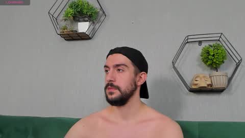 Snapshot of dylan_starxx chatting on 22, 9, 2025 Dylan online show from 22, 9, 2025