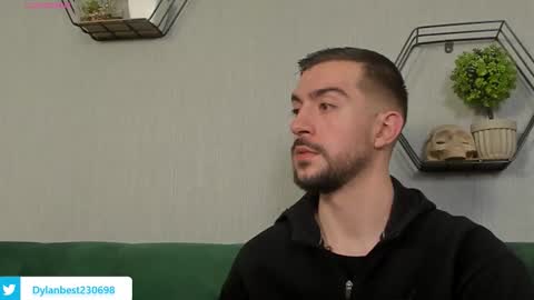 Snapshot of dylan_starxx chatting on 6, 10, 2025 Dylan online show from 6, 10, 2025