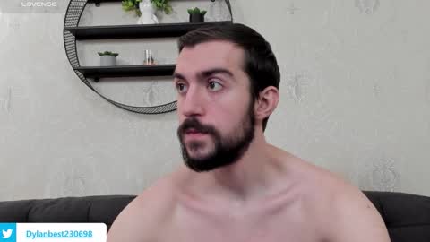 Snapshot of dylan_starxx chatting on 16, 12, 2025 Dylan online show from 16, 12, 2025