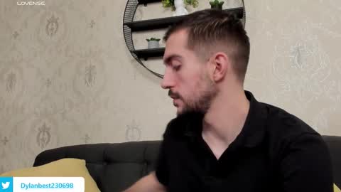 Snapshot of dylan_starxx chatting on 12, 1, 2026 Dylan online show from 12, 1, 2026