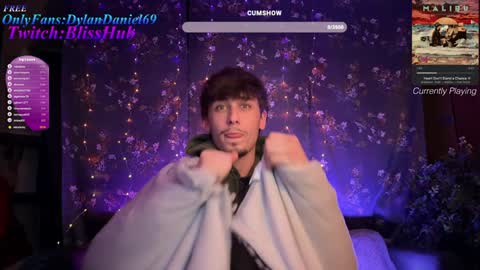 Snapshot of dylandaniel69 chatting on 10, 12, 2024 Dylan Daniel 7.8 online show from 10, 12, 2024