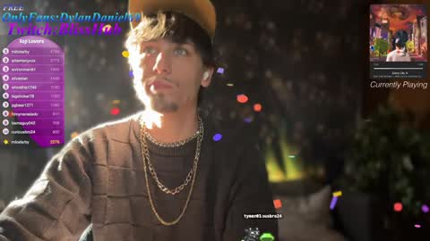 Snapshot of dylandaniel69 chatting on 11, 12, 2024 Dylan Daniel 7.8 online show from 11, 12, 2024