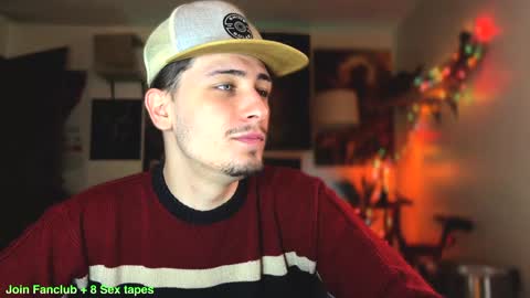 Snapshot of dylandaniel69 chatting on 6, 2, 2025 Dylan Daniel 7.8 online show from 6, 2, 2025