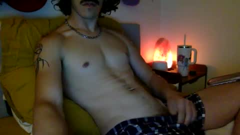 Snapshot of dylanluxe chatting on 22, 9, 2025 Dylan Luxe online show from 22, 9, 2025