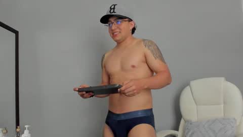   online show from 10, 3, 2025