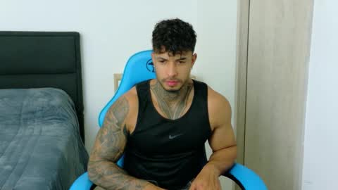 Snapshot of dylanrivera_ chatting on 6, 6, 2026 Dylan Rivera online show from 6, 6, 2026