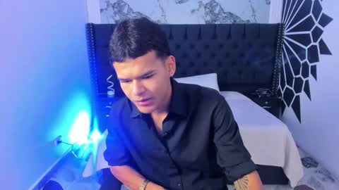 dylanroyce_ online show from 4, 3, 2026