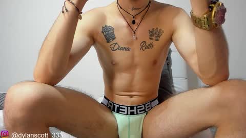 dylanscott_106 online show from 14, 9, 2025