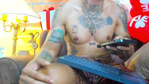 Snapshot of dylanstonne1 chatting on 9, 2, 2025 D Y L A N online show from 9, 2, 2025