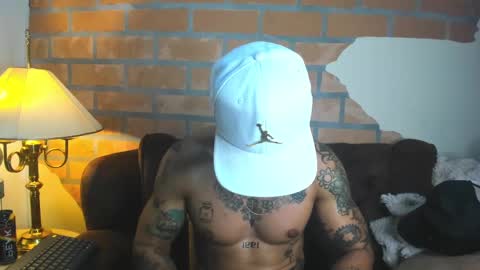 Snapshot of dylanstonne1 chatting on 9, 3, 2025 D Y L A N online show from 9, 3, 2025