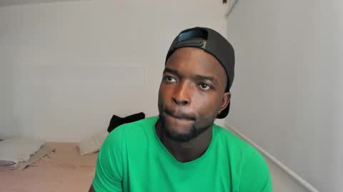 Dylan Taylor online show from 28, 2, 2025