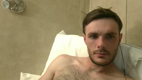 Snapshot of dylp400 chatting on 7, 1, 2025 dylp400 online show from 7, 1, 2025