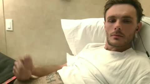 Snapshot of dylp400 chatting on 8, 1, 2025 dylp400 online show from 8, 1, 2025