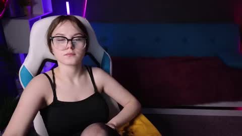 Snapshot of dyna_bae chatting on 2, 3, 2025 Dyna online show from 2, 3, 2025