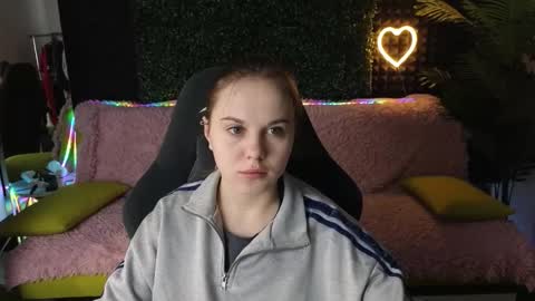 Snapshot of dyna_bae chatting on 14, 9, 2025 Dyna online show from 14, 9, 2025