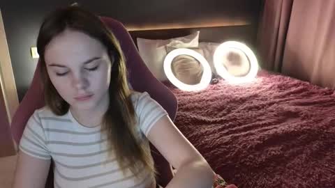 Snapshot of dyna_bae chatting on 24, 9, 2025 Dyna online show from 24, 9, 2025