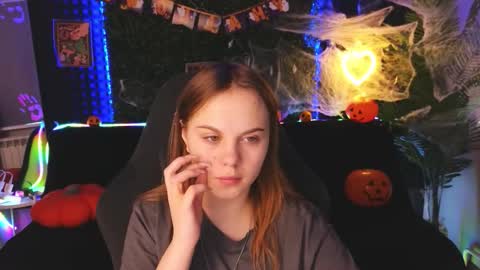 Snapshot of dyna_bae chatting on 30, 10, 2025 Dyna online show from 30, 10, 2025