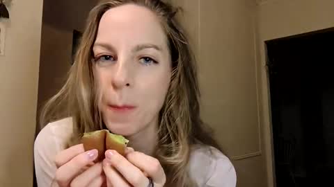 eager_sweetheart online show from 29, 4, 2026
