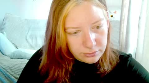 Lily online show from 26, 4, 2026