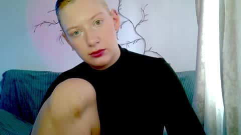 Lily online show from 29, 4, 2026