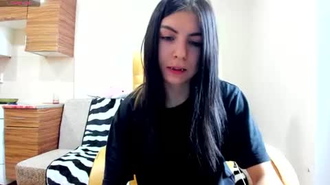 Snapshot of earthadobb chatting on 16, 7, 2026 Emma online show from 16, 7, 2026