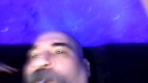 earthian online show from 22, 5, 2026