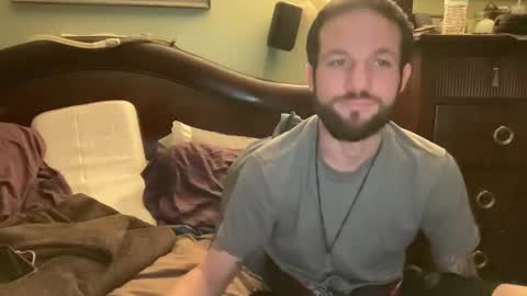 Snapshot of easytrippy69 chatting on 13, 11, 2025 Easytrippy69 online show from 13, 11, 2025